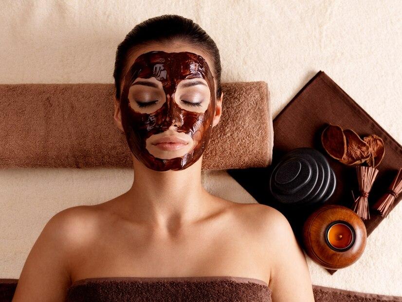 what is carbon peel?